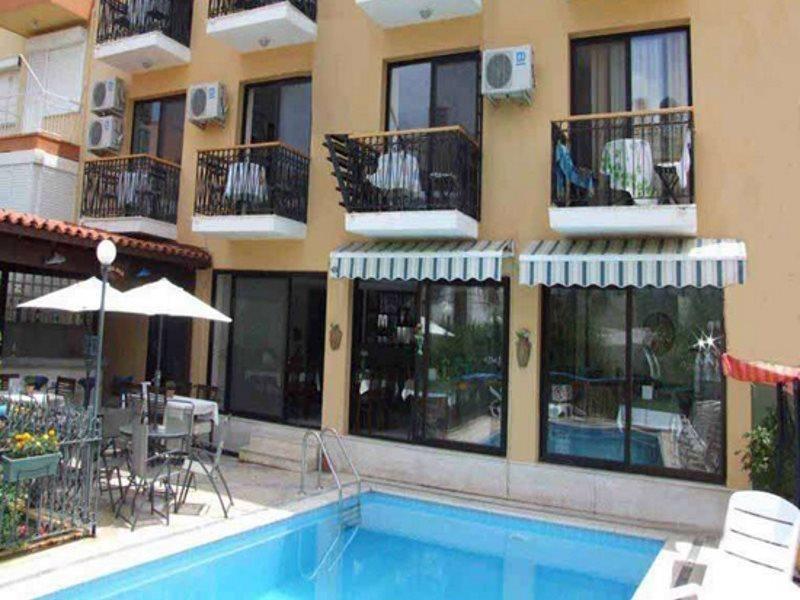 Amphora Hotel Foca Exterior photo